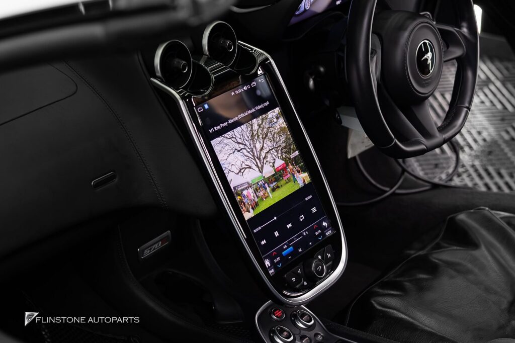 Android Screen for McLaren 570s better performance and size