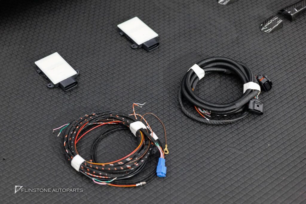 LAMBORGHINI URUS USUS Titanium Exhaust System + USUS Carbon Fiber Side Mirror Hou