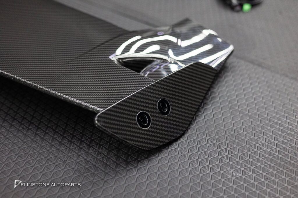 LAMBORGHINI URUS USUS Titanium Exhaust System + USUS Carbon Fiber Side Mirror Hou