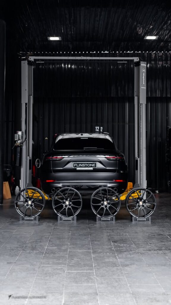 PORSCHE Cayenne E3 USUS Custom Forged Wheel