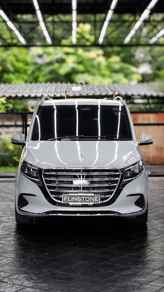 Mercedes-Benz W447 V-Class ติดตั้งบันไดข้างไฟฟ้าอัตโนมัติ ขึ้นลงสะดวกสบาย พาร