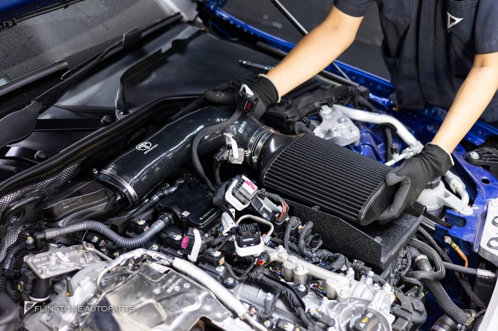 Mercedes-Benz C236 CLE-Class Coupe เพิ่มสมรรถนะเครื่องยนต์อย่างเห็นได้ชัด: