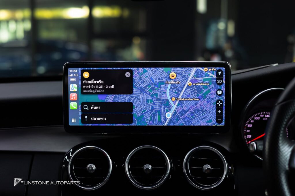 Mercedes-Benz W205 C205 C-Class 2024 small screens are history