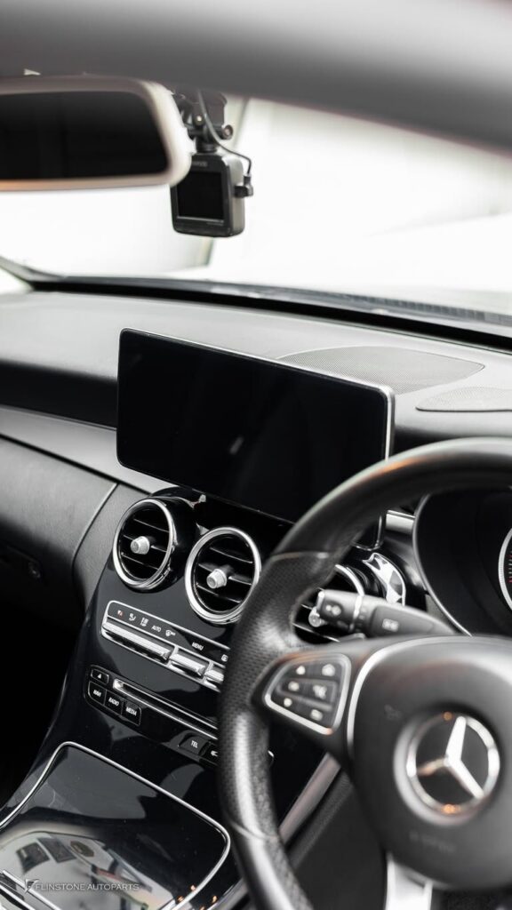 Mercedes-Benz W205 C205 C-Class 2024 small screens are history