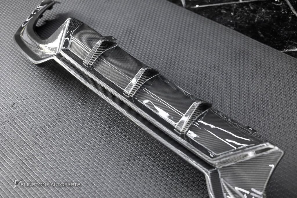 the best quality carbon in every piece for BMW G20 Series 3 chose