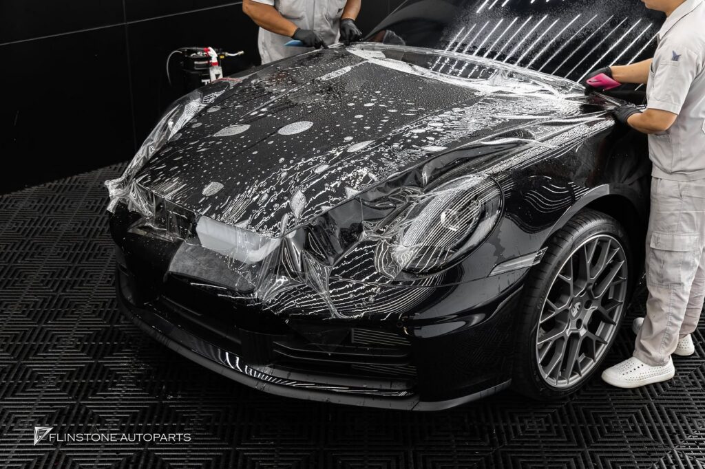 PORSCHE 992 Carrera ที่สุดของความสดใหม่
