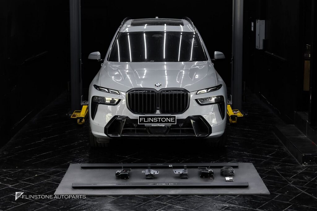 บันไดข้างไฟฟ้าอัตโนมัติสำหรับ BMW X7 G07