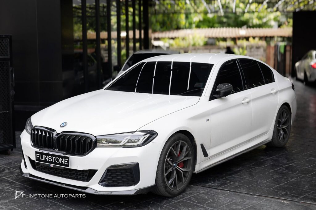 BMW G30 – F90 2024+ M Performance Carbon Fiber Front Lip