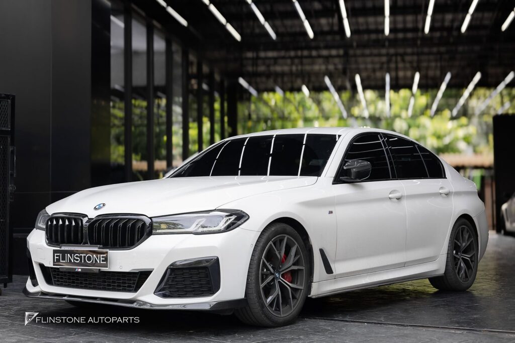 BMW G30 – F90 2024+ M Performance Carbon Fiber Front Lip