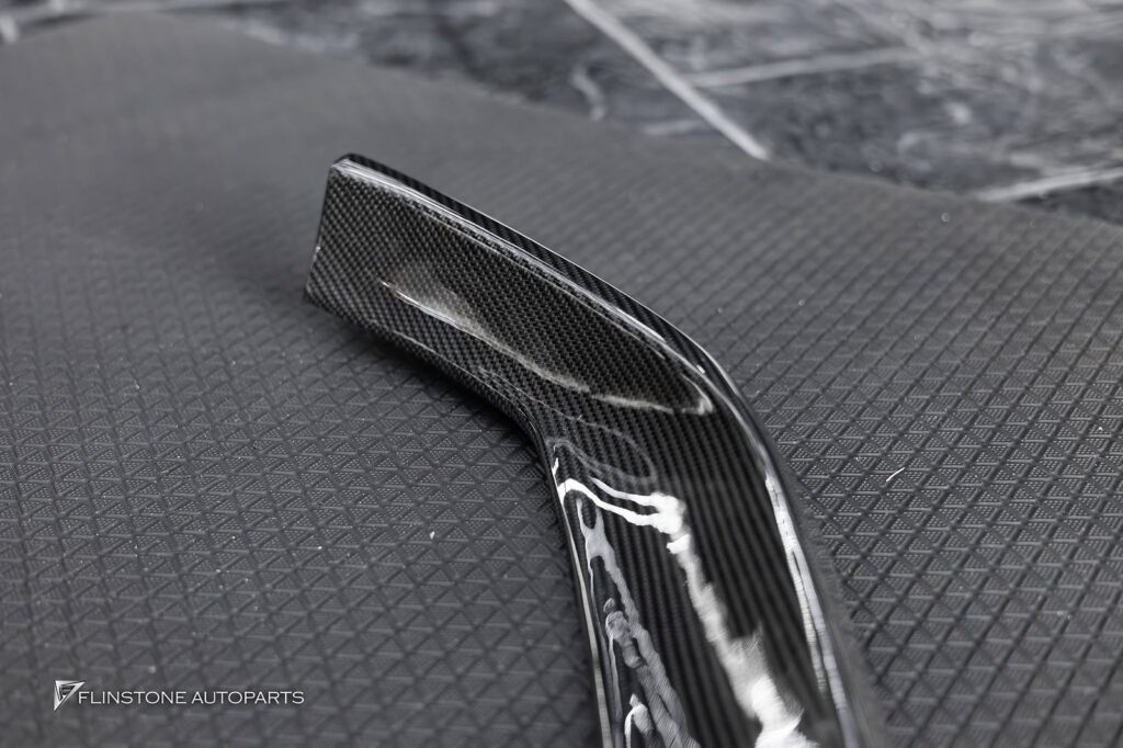 BMW G30 – F90 2024+ M Performance Carbon Fiber Front Lip