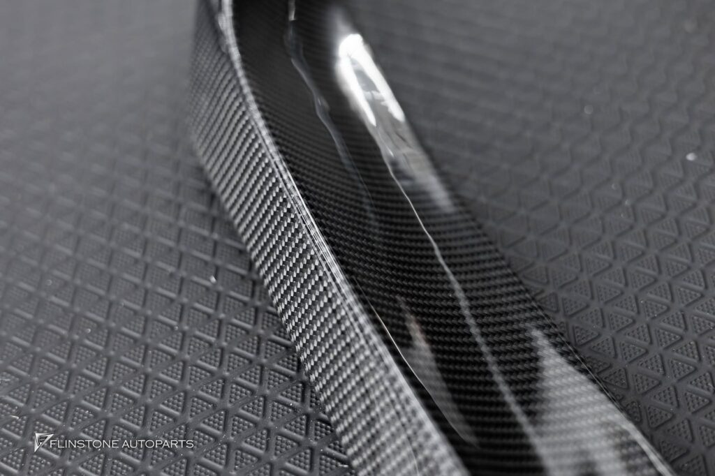 BMW G30 – F90 2024+ M Performance Carbon Fiber Front Lip