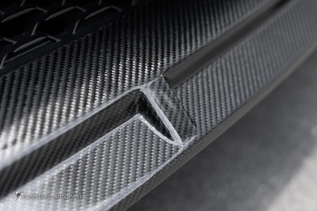 Mercedes-Benz carbon front lip for W205 C-Class Facelift