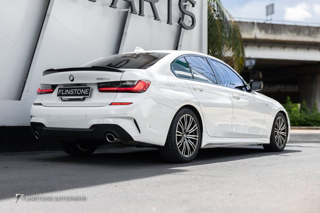 BMW G20 Series 3 2025 M Performance Carbon Fiber Side Skirt