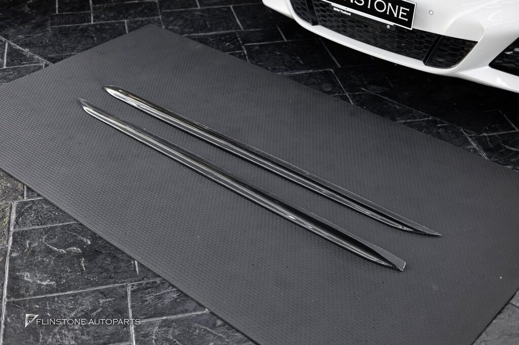 BMW G20 Series 3 2025 M Performance Carbon Fiber Side Skirt