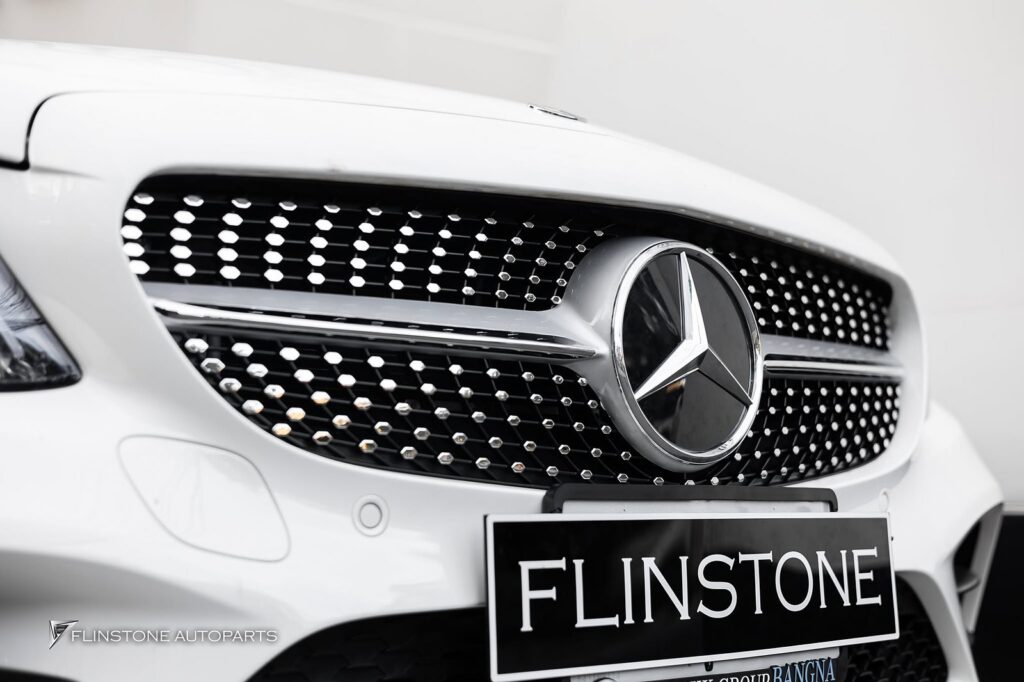 Mercedes-Benz W205 C205 C-Class 2024 Diamond Front Grille (2025-08-05)