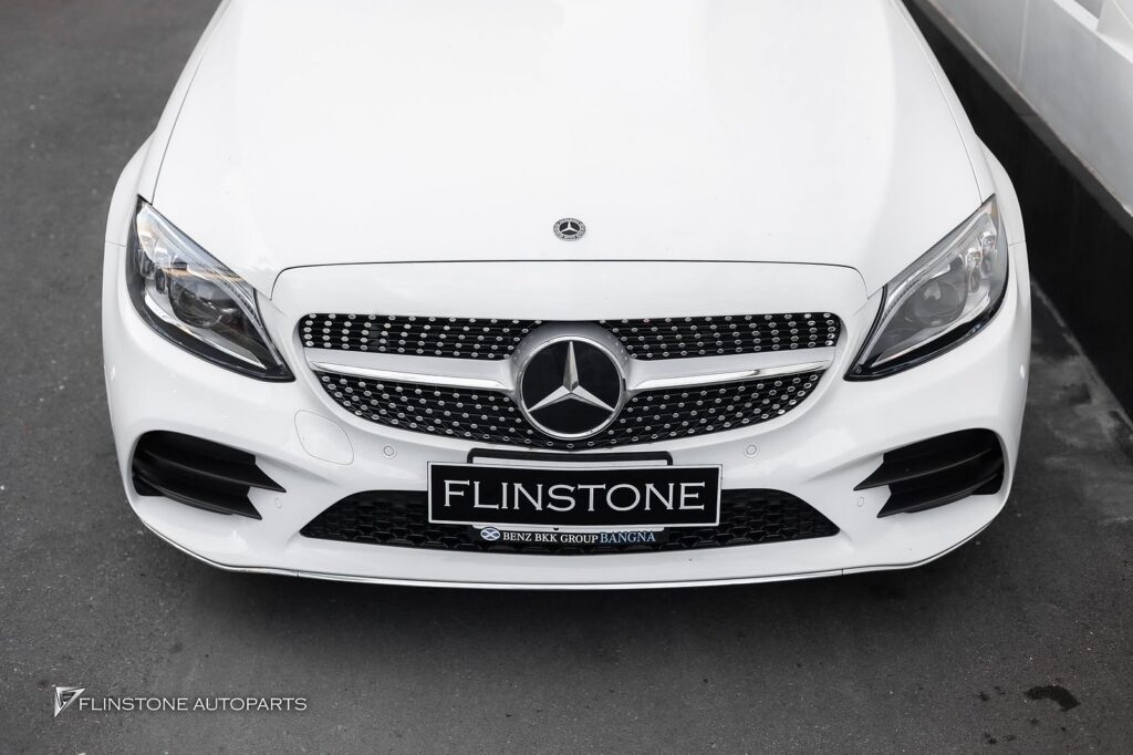 Mercedes-Benz W205 C205 C-Class 2024 Diamond Front Grille (2025-08-05)