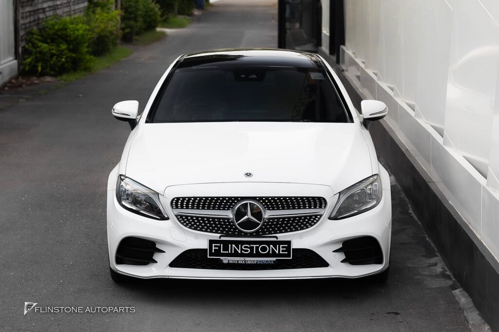 Mercedes-Benz W205 C205 C-Class 2024 Diamond Front Grille (2025-08-05)