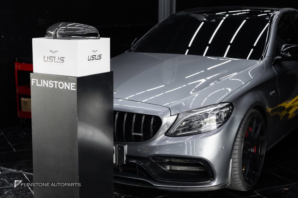 Mercedes-Benz W205 C-Class 安装后视镜 Carbon Fiber 来自 USUS Autoclave