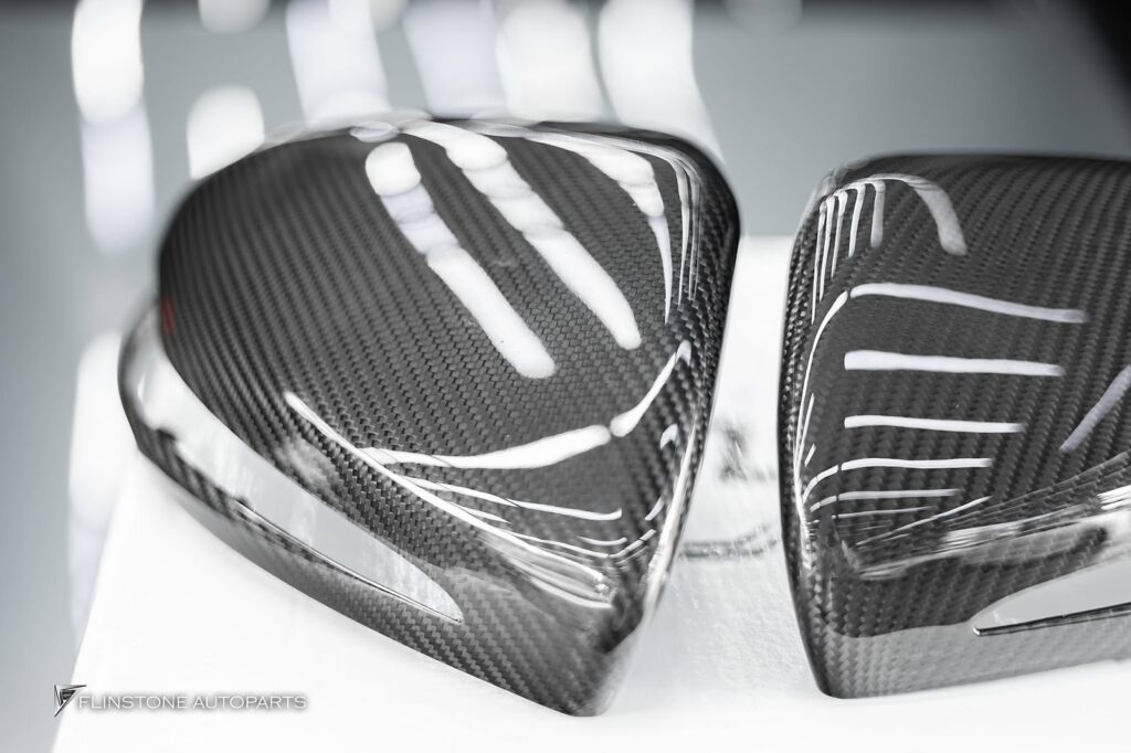 Mercedes-Benz W205 C-Class 安装后视镜 Carbon Fiber 来自 USUS Autoclave