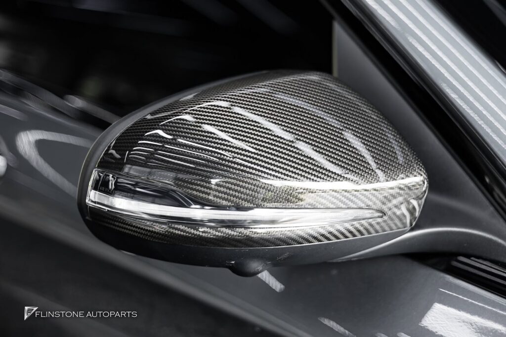Mercedes-Benz W205 C-Class 安装后视镜 Carbon Fiber 来自 USUS Autoclave