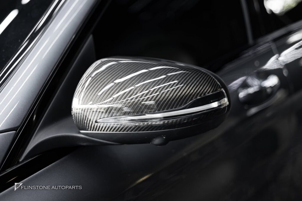 Mercedes-Benz W205 C-Class 安装后视镜 Carbon Fiber 来自 USUS Autoclave