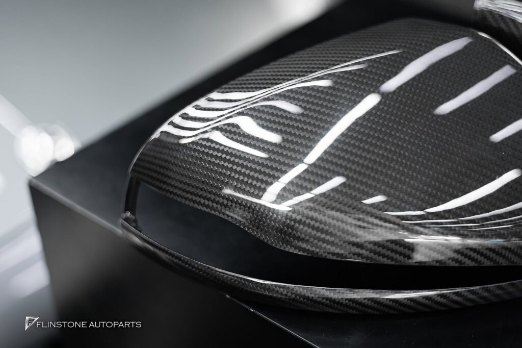 Mercedes-Benz W205 C-Class 安装后视镜 Carbon Fiber 来自 USUS Autoclave