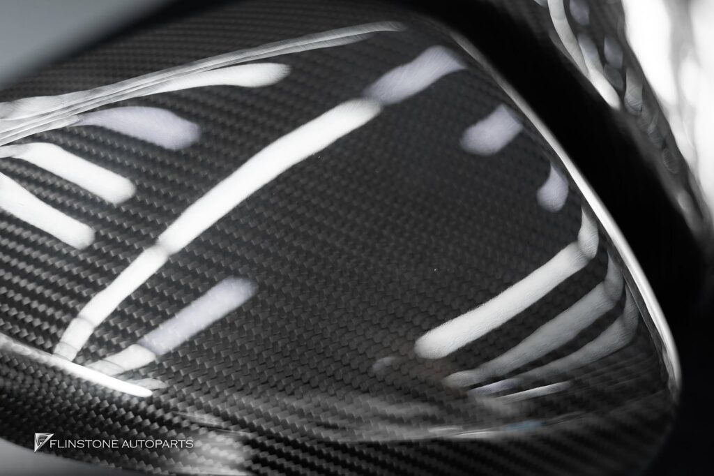 Mercedes-Benz W205 C-Class 安装后视镜 Carbon Fiber 来自 USUS Autoclave