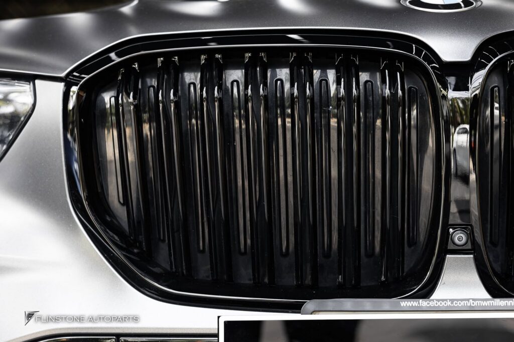 BMW G05 X5 X5M Style Black Front Grille