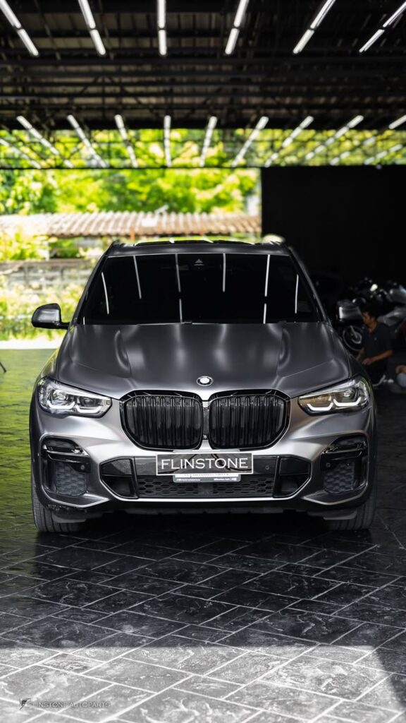 BMW G05 X5 X5M Style Black Front Grille