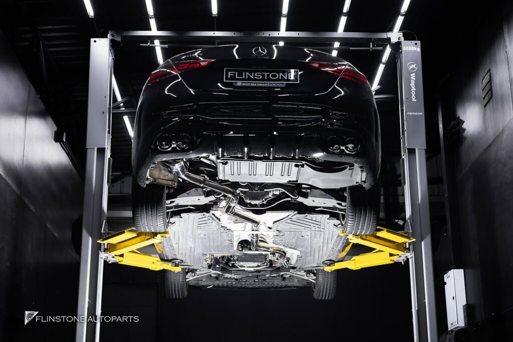 Mercedes-Benz ชุดท่อ USUS Exhaust ติดตั้งใน W206 C-Class C220d