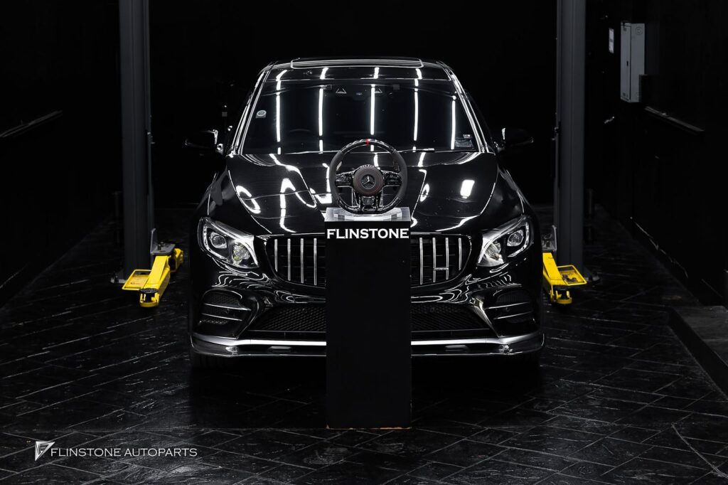 Mercedes-Benz พวงมาลัย FORGED CARBON สำหรับ GLC-Class W253 เย็บด้ายสีแดง และก้