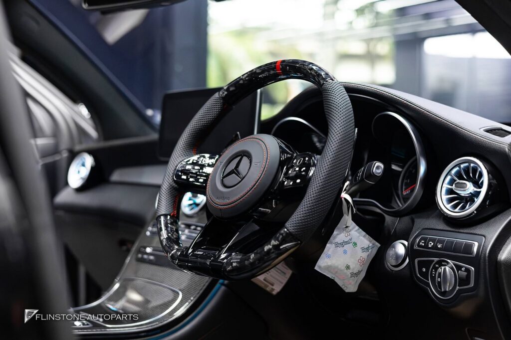 Mercedes-Benz พวงมาลัย FORGED CARBON สำหรับ GLC-Class W253 เย็บด้ายสีแดง และก้