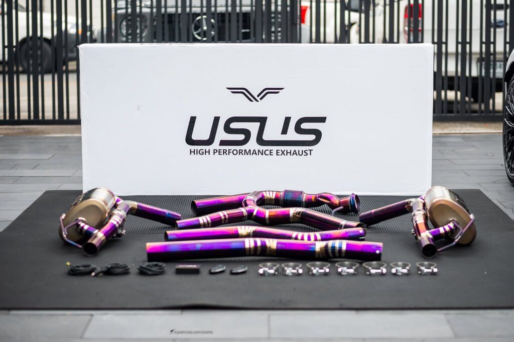 Mercedes-Benz C236 CLE-Class Coupe 排气系统接连安装 USUS Exhaust