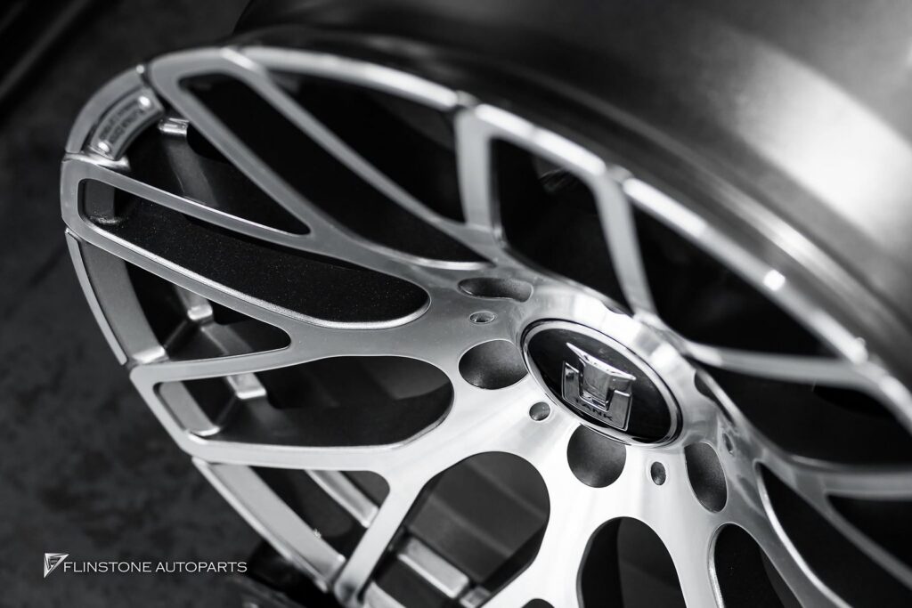 GWM TANK TANK300 เลือกติดตั้งล้อฟอจแท้ USUS Forged Wheel [Custom]