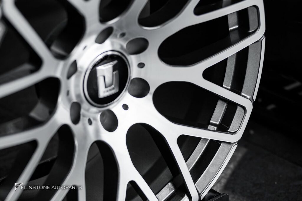 GWM TANK TANK300 เลือกติดตั้งล้อฟอจแท้ USUS Forged Wheel [Custom]