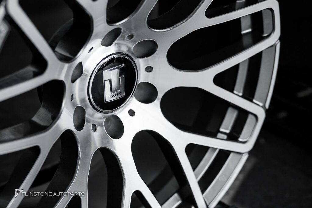 GWM TANK TANK300 เลือกติดตั้งล้อฟอจแท้ USUS Forged Wheel [Custom]