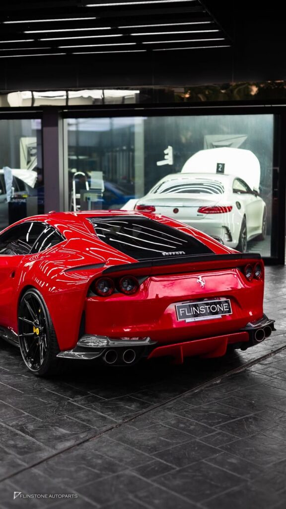 FLINSTONE AUTOPARTS RAMINTRA FERRARI 812 Superfast