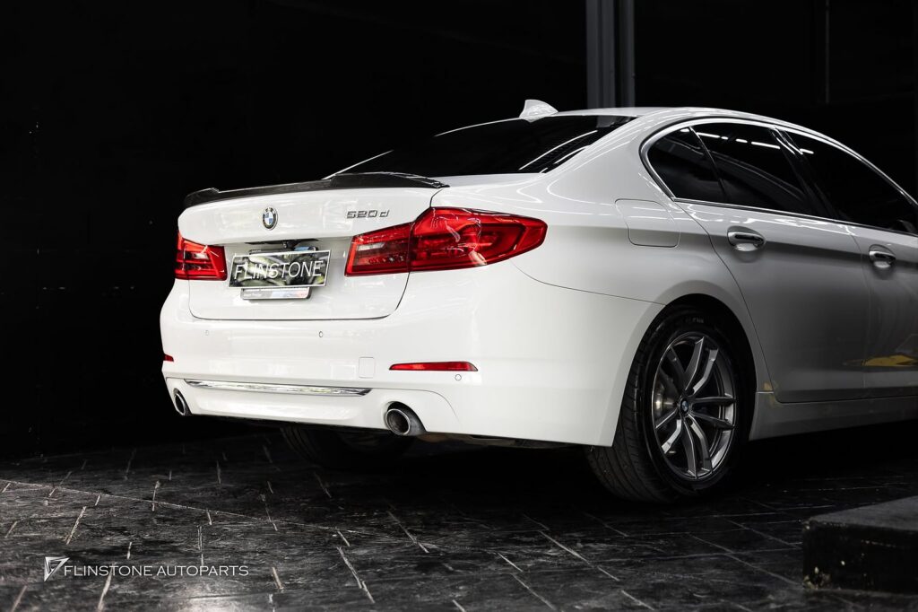 BMW G30 – F90 2024+ F90 M5 CS Carbon Fiber Rear Spoiler