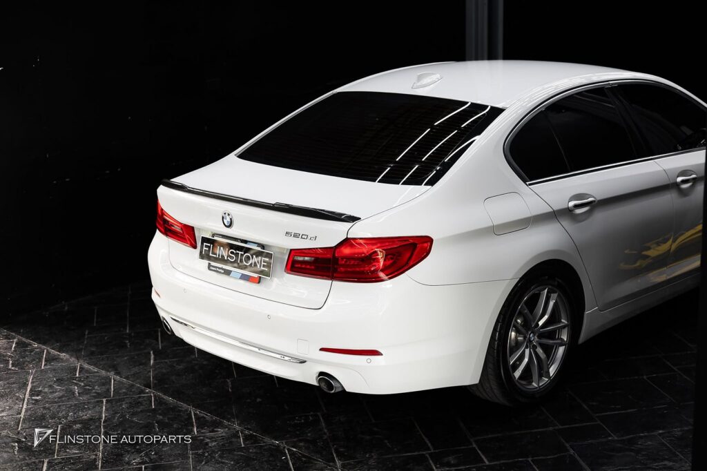 BMW G30 – F90 2024+ F90 M5 CS Carbon Fiber Rear Spoiler