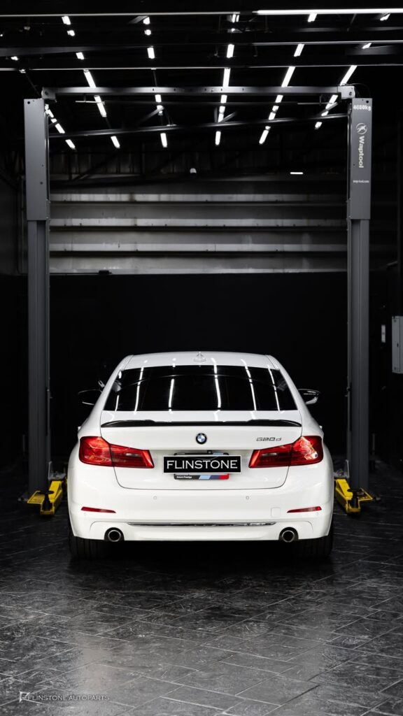BMW G30 – F90 2024+ F90 M5 CS Carbon Fiber Rear Spoiler