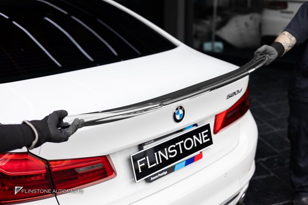 BMW G30 – F90 2024+ F90 M5 CS Carbon Fiber Rear Spoiler