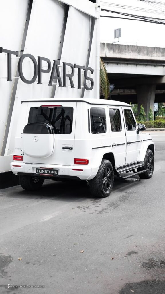 FLINSTONE AUTOPARTS Mercedes Benz G580 รุ่นล่าสุดที่ไม่มีบันไดข้างติดรถมา เข้ามาติดต