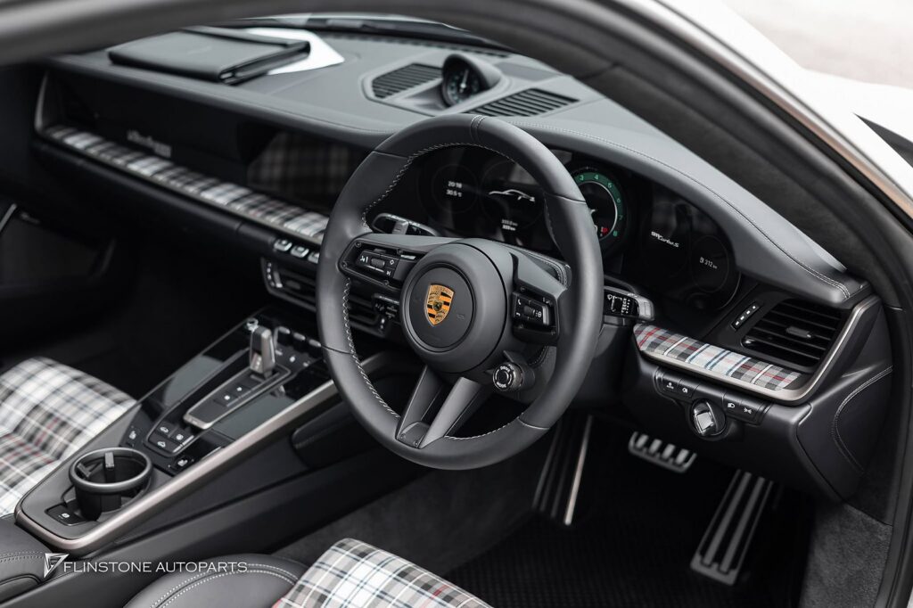 PORSCHE 992 TURBO S 周年纪念版 50 年