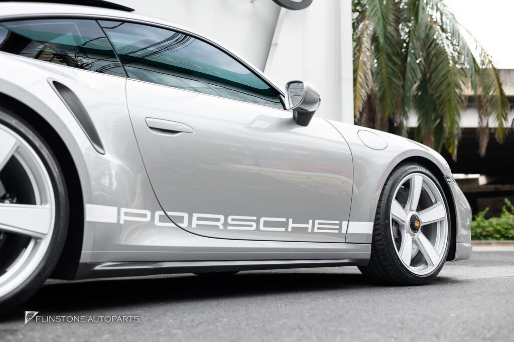 PORSCHE 992 TURBO S 周年纪念版 50 年