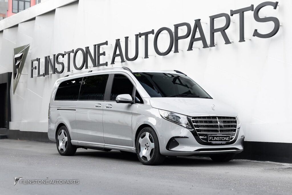 Mercedes-Benz W447 V-Class Facelift ติดตั้งบันไดข้างไฟฟ้าแบบอัตโนมัติ เพราะใช้