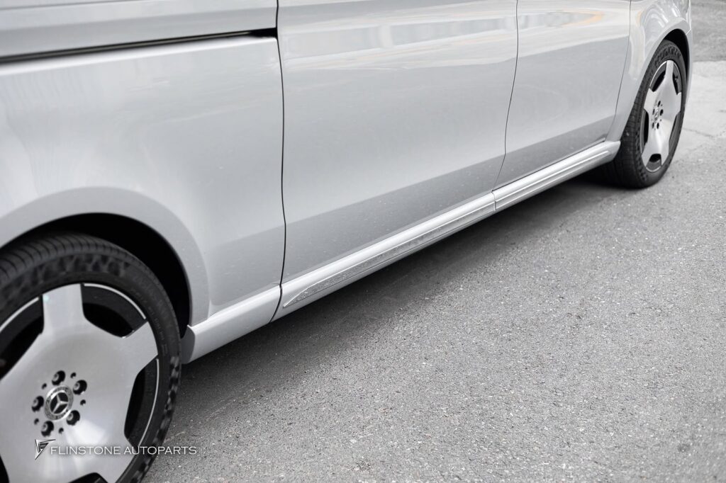 Mercedes-Benz W447 V-Class Facelift 安装自动电动侧踏板因为使用