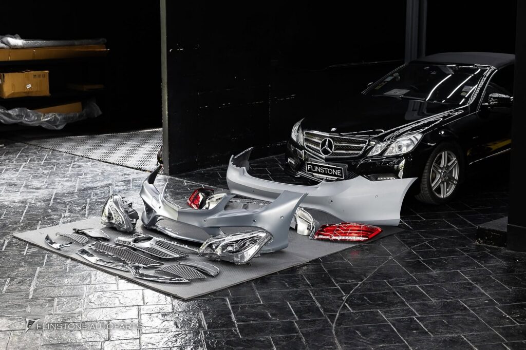Mercedes-Benz W207 E-Class Coupe กันชนหน้าพร้อมกระจังหน้า + ไฟหน้า