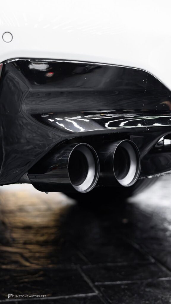 BMW G30 – F90 2024+ Front Lip in the style of M Performance + side skirts in the style of M Performance
