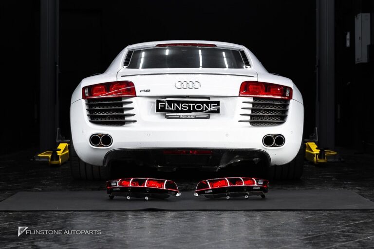 AUDI R8 Genuine R8 Taillamp