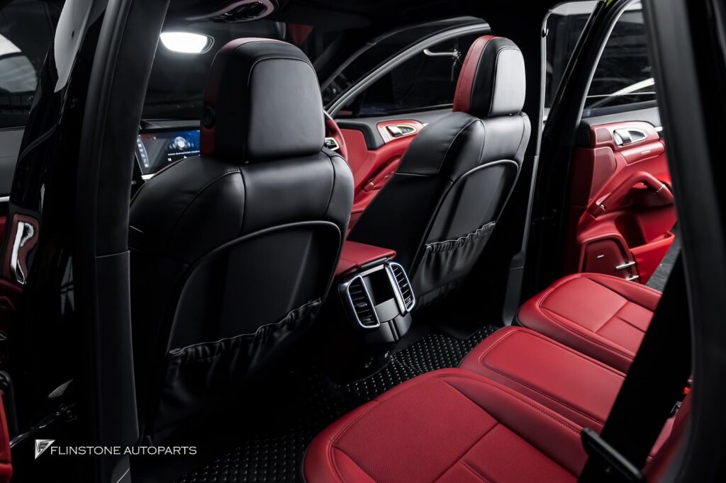 Interior Colour Change PORSCHE 958 beautiful, modern and inviting per car